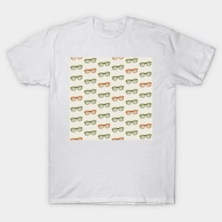 Pattern with plastic colorful eyeglasses T-Shirt